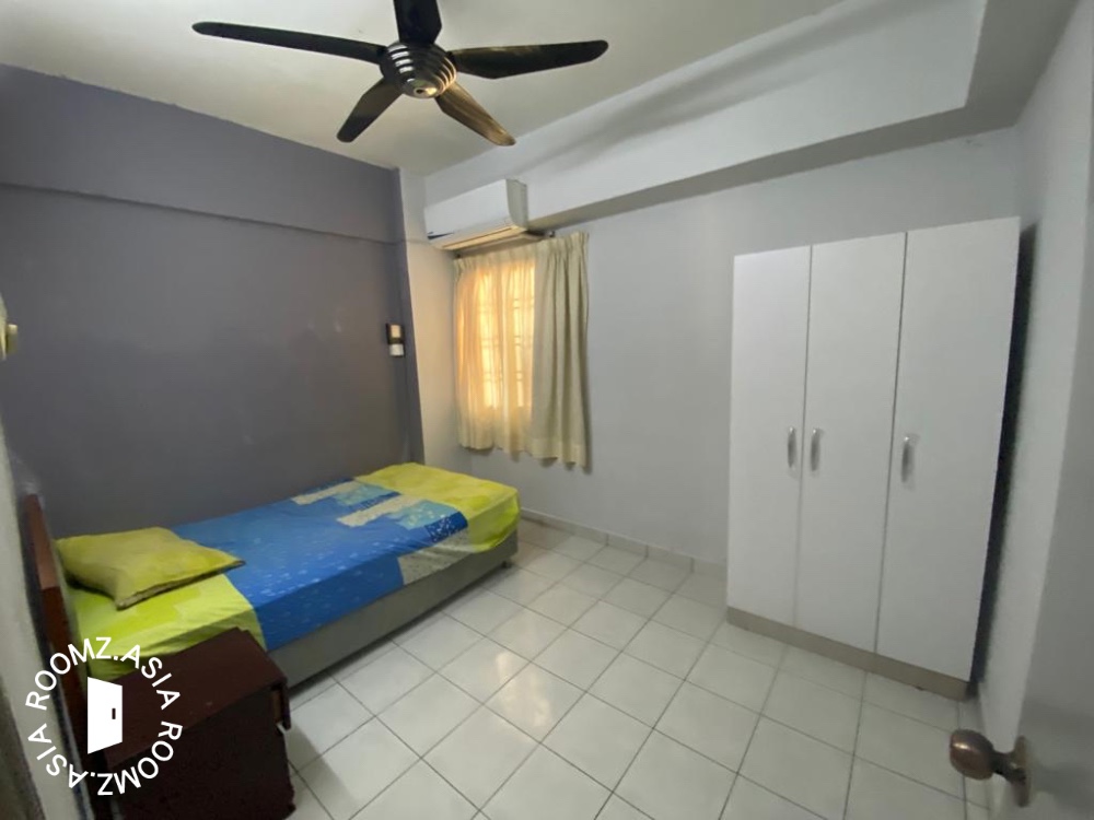 Bilik Sewa Kajang Bangi Roomz Asia