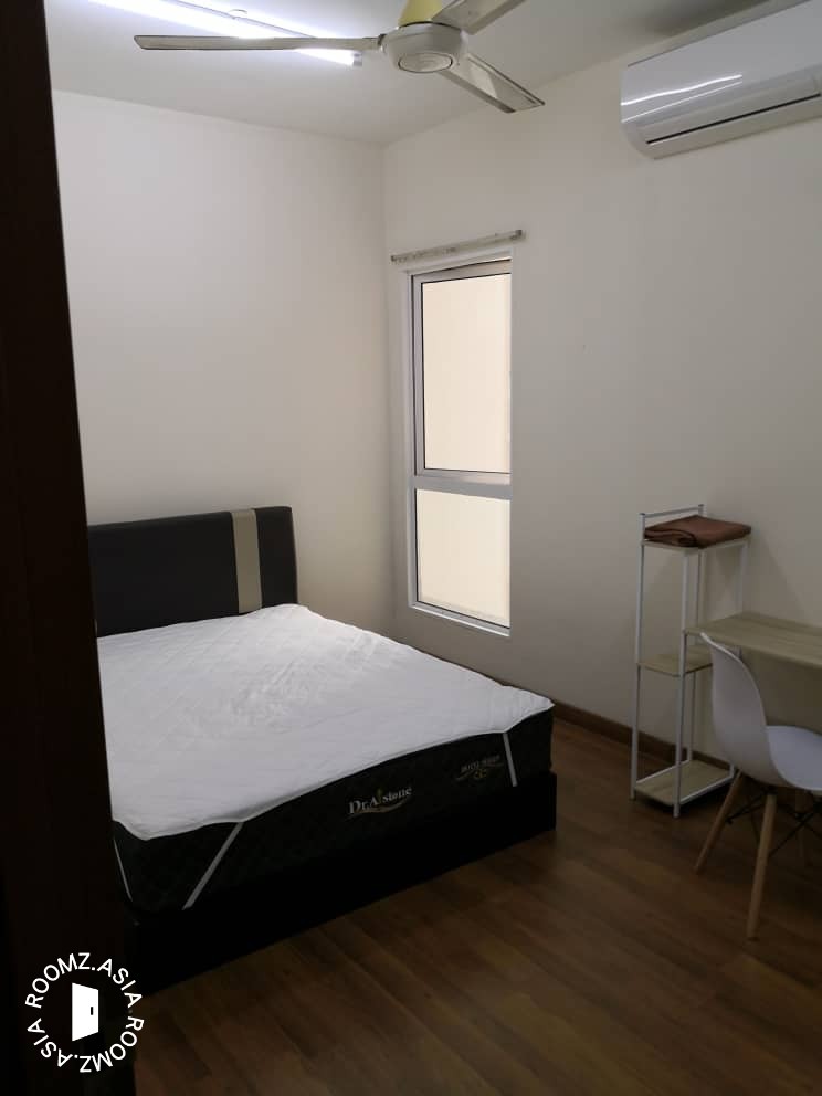 Middle Room For Rent At Titiwangsa Sentral Condominium Roomz Asia