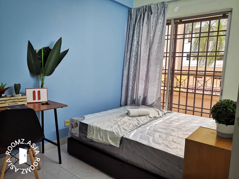pelangi damansara room for rent