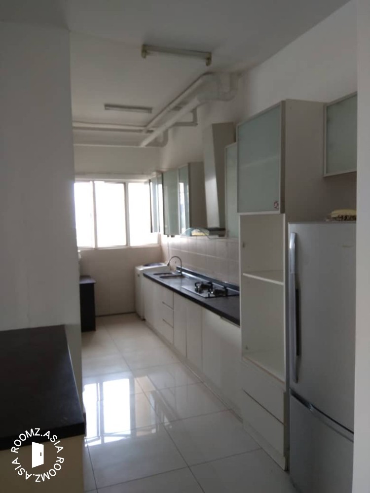 ONE MONTH DEPOSIT - Big Medium room for rent at Impian Meridian – Roomz ...