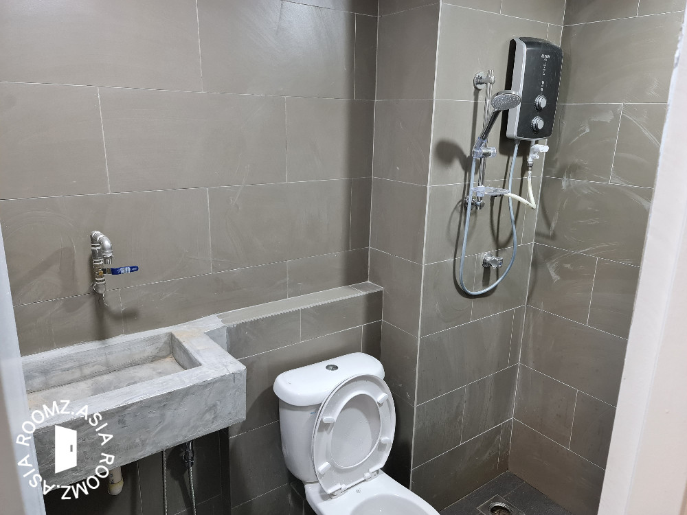 👩Female SS15 Master room Private 🛁bathroom toilet Opposite INTI Subang ...