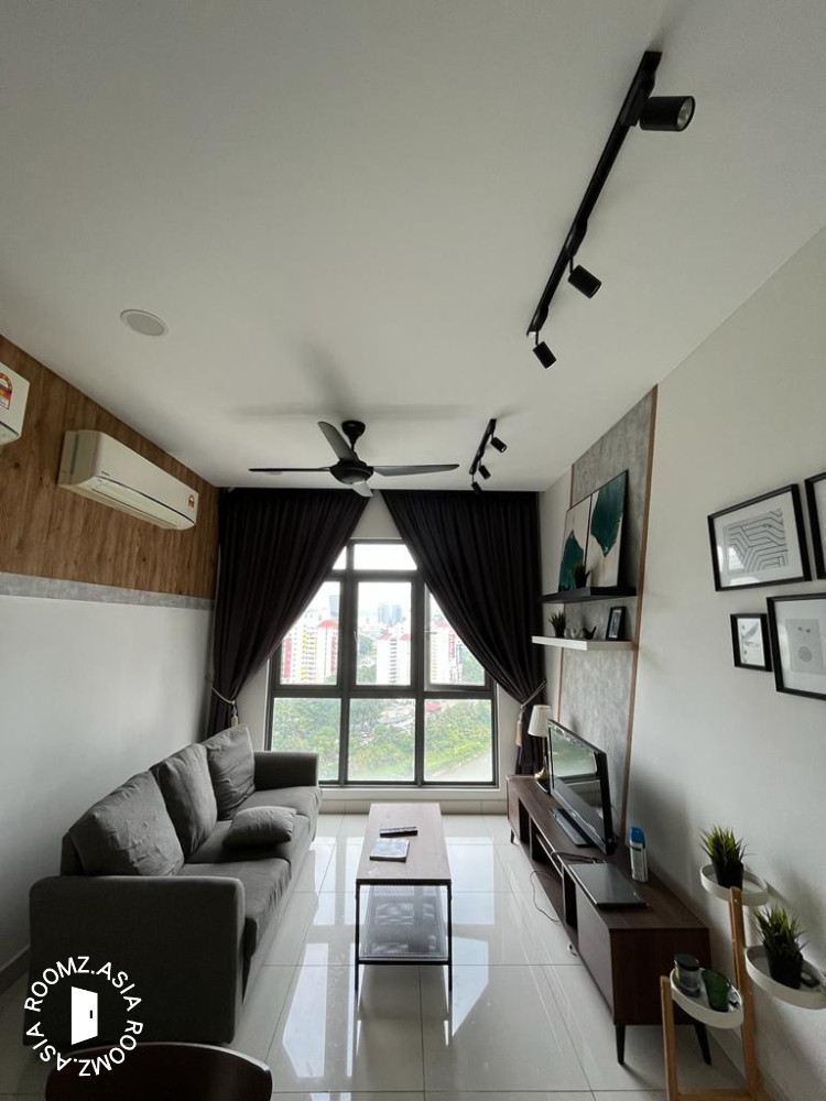 Master Room at VIVO Residential Suites - 5 Minutes to Bangsar South/Mid ...